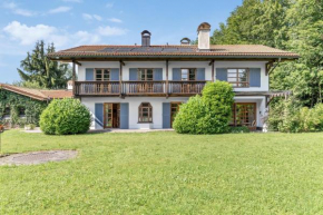 Luxus-Villa mit Innenpool, Sauna & offenem Kamin